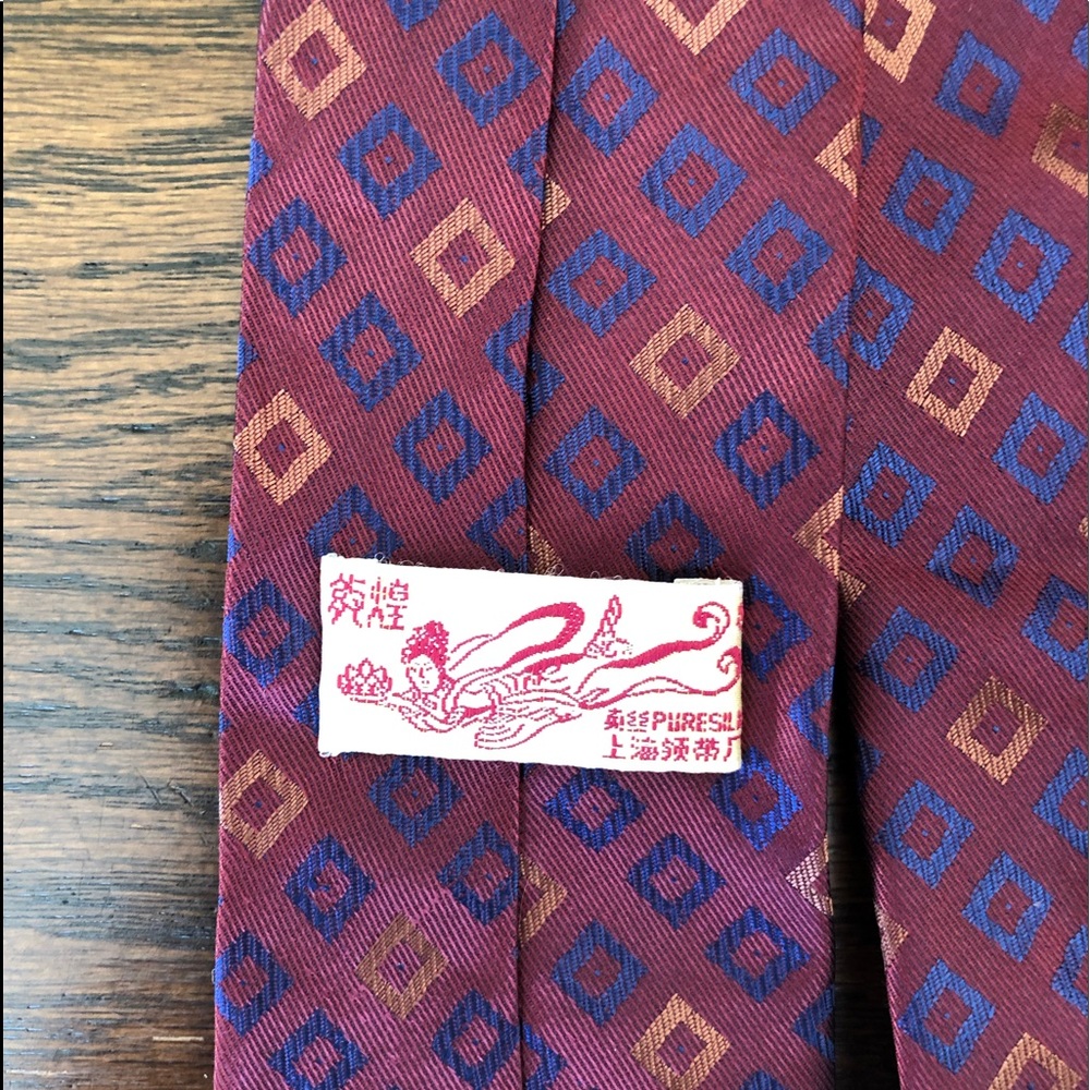 👔 Unique Pure Silk Tie
